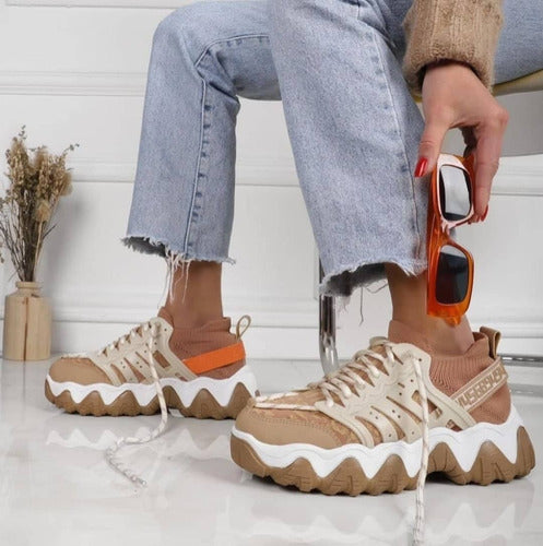 Bunker Shoes Enjoy Elastic Platform Sneakers Brown 0