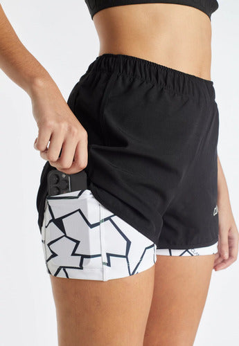 Sporty Shorts with Microfiber Leggings and Pocket 3