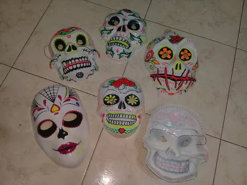 Random Halloween Mascara Day of the Dead Día de los Muertos Costume Mask (1 count)