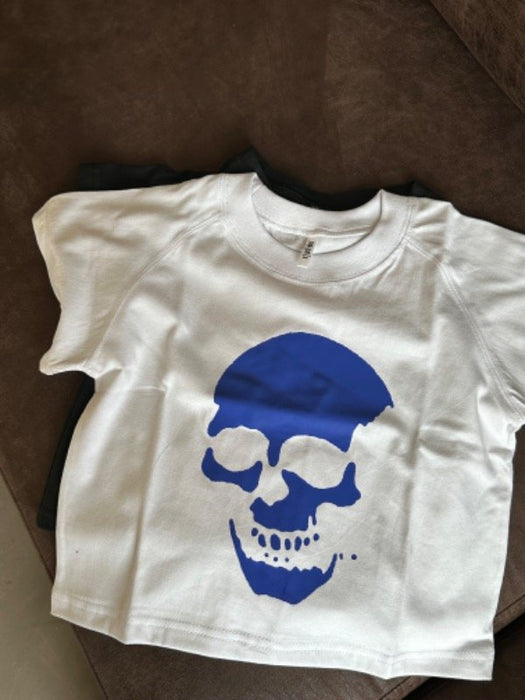 Pupi God | Chic Fashion Remera: Skull-Inspired Baby Tee for Trendy Style
