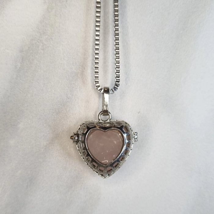 Collar Heart Locket Necklace - Timeless Accessories for Cherished Moments