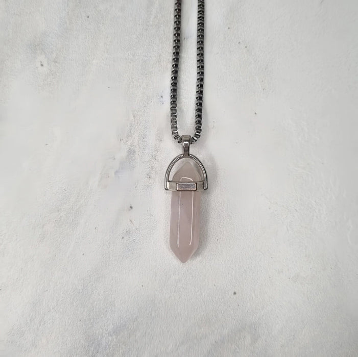 Collar Chic Amethyst Pendant Necklace - Stylish Accessories for Positive Vibes