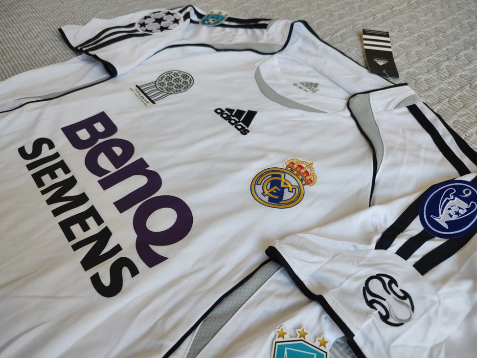 Adidas Real Madrid Retro 2006-07 Home Kit - Cannavaro 5 or Ronaldo 9 - Authentic Champions League Soccer Jersey