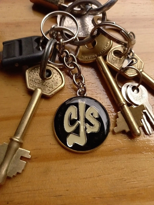 Ameba | Classic CJS Callejeros Logo Keychain - Rocker Essential