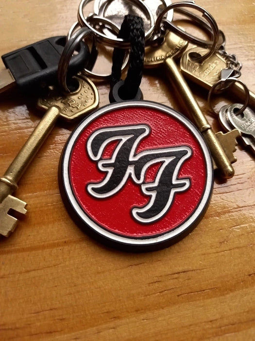 Ameba | Foo Fighters Rock Band Keychain - Dave Grohl: Iconic Rock Composer