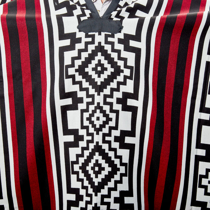 Arandu Elegant Poncho: Unisex Black Guarda Pampa with White & Red Accents
