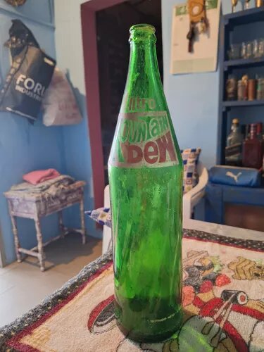 Mountain Dew Vintage 1981 1L Soda Bottle