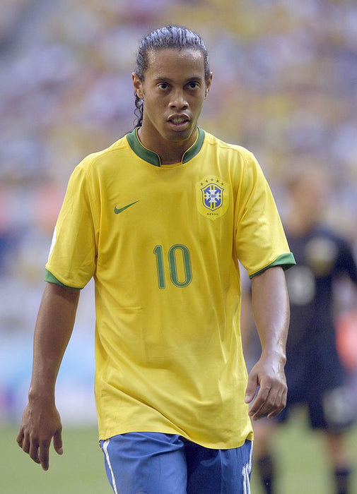 Brazil Home 2006 Shirt – Ronaldinho #10 Retro Jersey | Adapted Design  Vintage Style