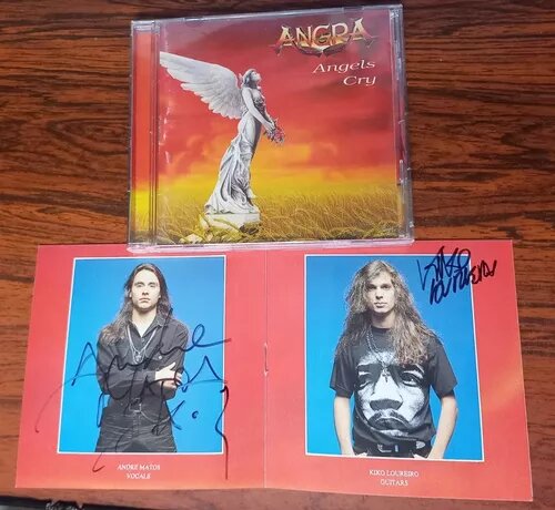 Angra Physical CD - Angels cry. Cd Signed By The Whole Band. Flawless