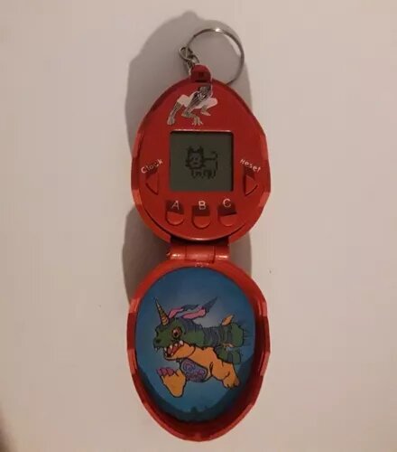 Spider-Man Virtual Pet from the 90s - Retro Interactive Toy for 90s Fans and Collectors - Vintage Spider-Man Pet