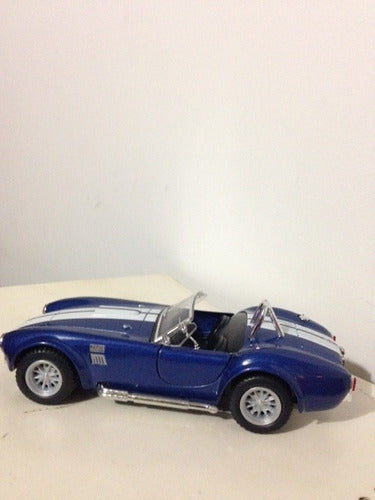 Auto De Colección  Shelby Cobra 13 Cm  Esc 1 32 Divino 1