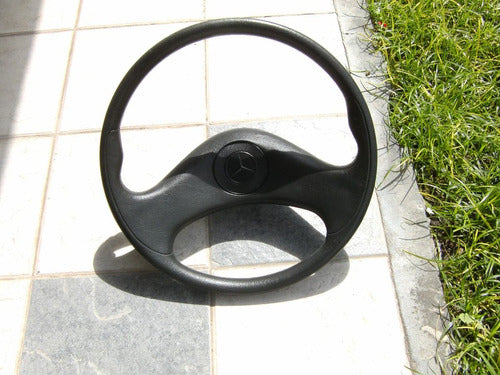 Mercedes Benz 710-712 Small Steering Wheel 42cm Diameter 2