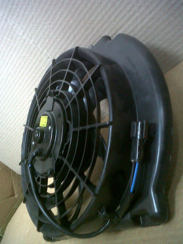 Electroventilador Aire Acond. Chevrolet Classic Corsa Celta 4