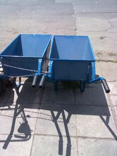 Belcer Construction Wheelbarrow 70L Solid Rubber Wheel 3