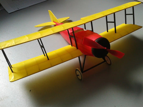 Centro de Gravedad SPAD-SCOUT SVII Biplane Rubber Band Powered Kit 1