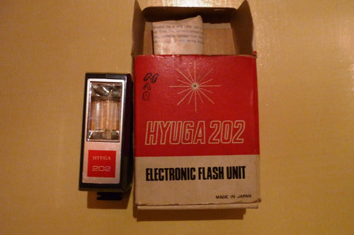 Flash Antiguo Electronico Hyuga 202 1