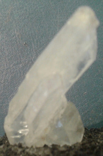 Clear Quartz Rock Crystal Faden Mineral 2