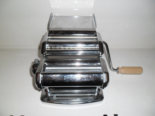 Imperia Pasta Maker Sobadora and Tallarinera 5