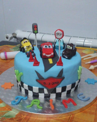 Deleitarte Torta Decorada Cars 5