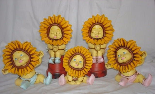 Baby Sunflower in Ceramic 13 cm Tall 6