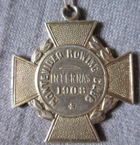 Medalla Montevideo Rowing Club Año 1908 0