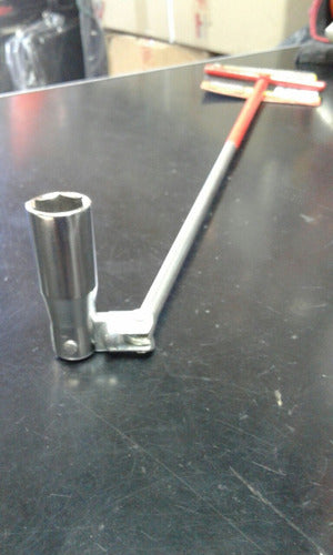 Articulated Spark Plug Wrench (50 cm Length) 1