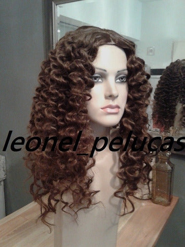 Natural-Looking Long Synthetic Curly Wig 2