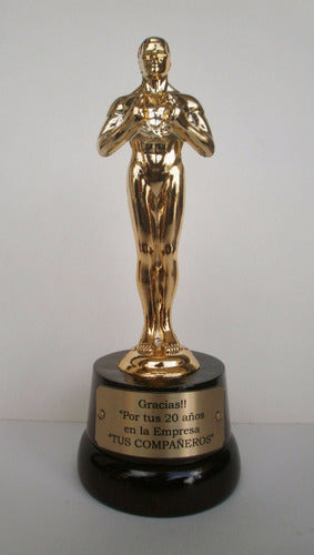 Artemisa Premios y Regalos Oscar Award Statue - 20 cm Wooden Base with Engraving 1