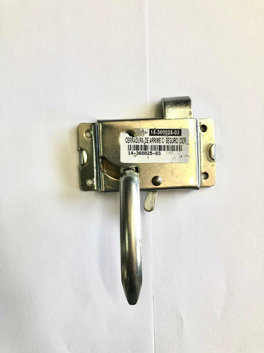 Universal Auto Lock with Right Securement 1