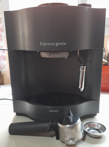 Cafetera Expresso Fhilips Expresso Gusto Negro 110220w 1