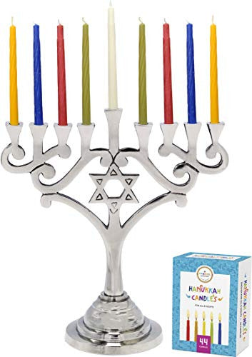 Hanukkah Menorah Diseño Tradicional Con Estrella De David Al 2