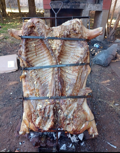 Asador Criollo Estaca A La Llama Regulable 360° Costillar 1