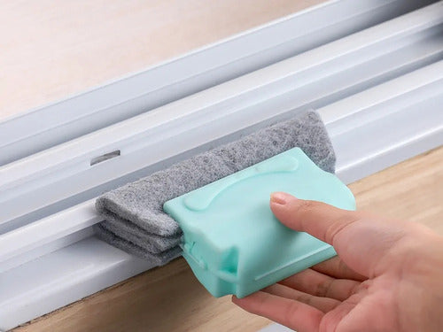 Generic Window Rail Cleaner - 10x2cm 3