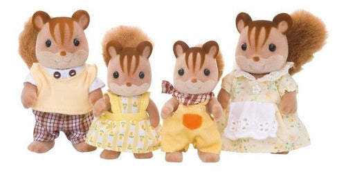 Sylvanian Family Squirrel Nut 4 Figures 4172SY 1