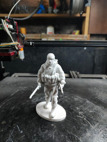 Russian Soldiers, 1/32 Scale, White Color 2