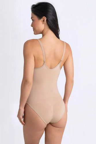 Shaping Bodysuit Enhancing Buttock Effect Vedette 1