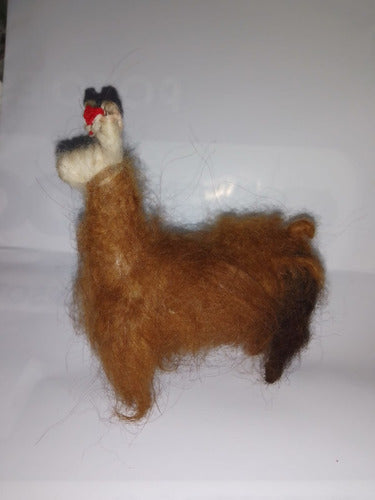 Antigua Figura Animal Llama Guanaco Vicuña Alpaca Pesebre 1