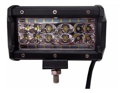 Faro 28 Led 84w 6480lm 12v 24v 6000k Spot Flood 528mts 0