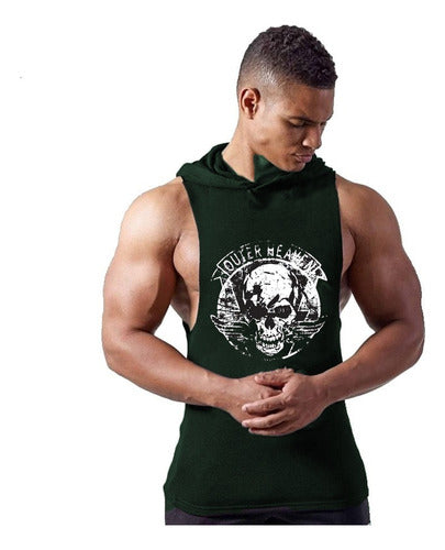 Requiem Urbano Musculosa Olimpica Con Capucha Gym Metal Gear - Outer Heaven 1