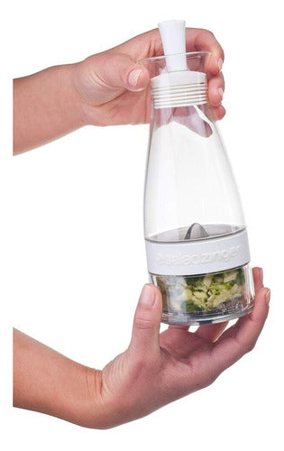 Art Home Salad Zinger - Salad Dressing Mixer and Blender 3