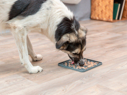 Trixie Lick Snack Refillable Lick Mat for Dogs and Cats 4
