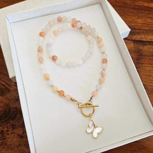 Lotaro Lotaro Aventurina Rosa Necklace with Butterfly Mother of Pearl Pendant and 18k Gold Plating 1