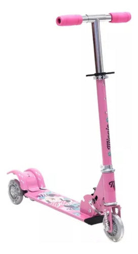 Dencar Minnie Mouse 3-Wheel Children’s Foldable Scooter 0