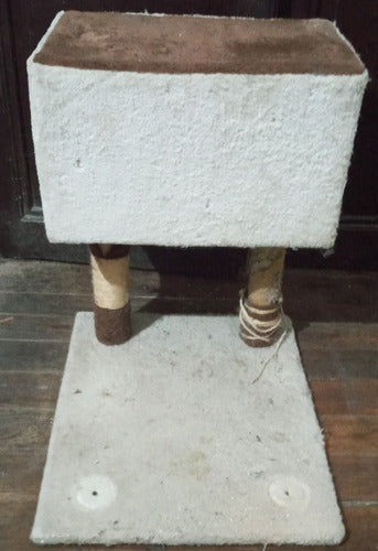 Casa Madera Para Gato Para Restaurar. 4