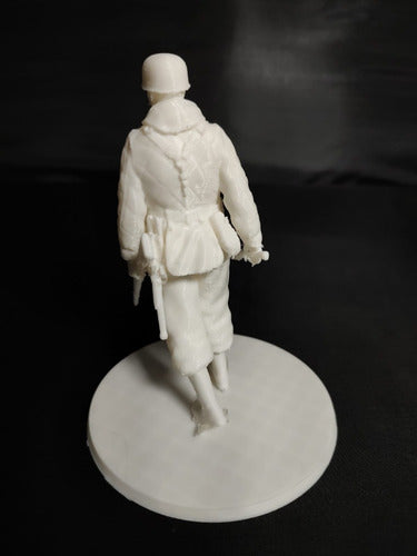 German Paratroopers Mod1 Scale 1/16, (12cm) White 3