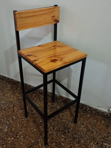 High Breakfast Bar Stool - Iron and Wood - Handcrafted by JDM 1