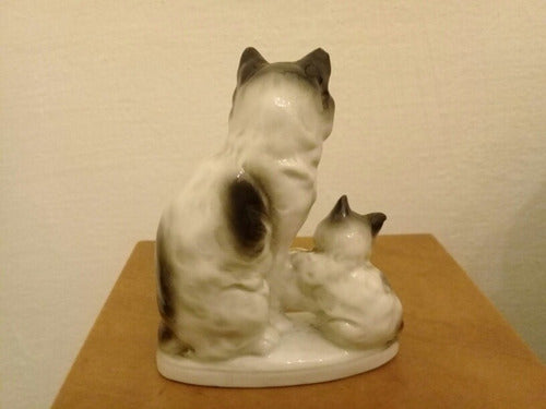 Figura Antigua Porcelana Gatitos 1