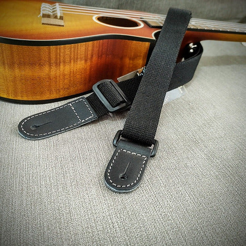 Magma Black Polypropylene Strap for Ukulele 2