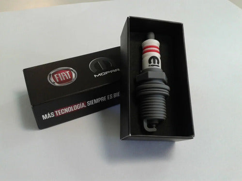 Fiat Pendrive Bujia Palio 8 Gb Original Nuevo Mopar 1