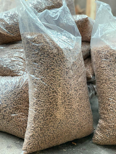Wood Pellets and Eco Absorbent for Heating and Cats 15kg 1